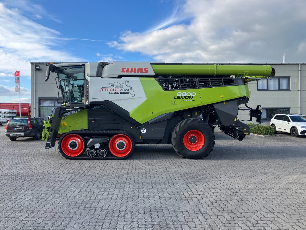 CLAAS Lexion 8800 TT *SW Convio 1230* - Mähdrescher