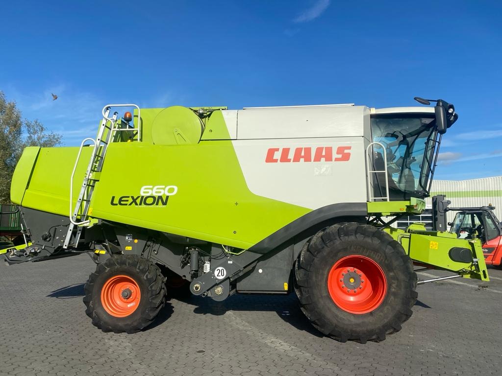 CLAAS Lexion 660 - Mähdrescher