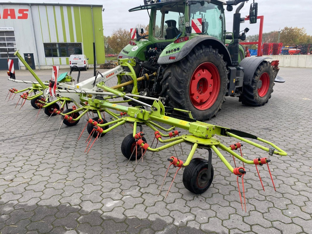 CLAAS Volto 800 - Grassland technology + Forage harvesting technology - Rotary haymaker