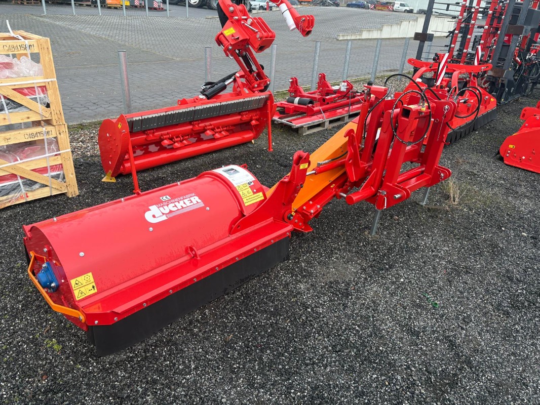 Dücker USM 15 VR4 - Fruit technology + viticulture technology - Mulcher + Chopper