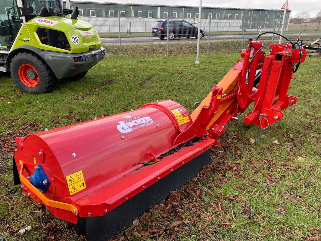 Dücker USM 15 VR4 - Fruit technology + viticulture technology - Mulcher + Chopper