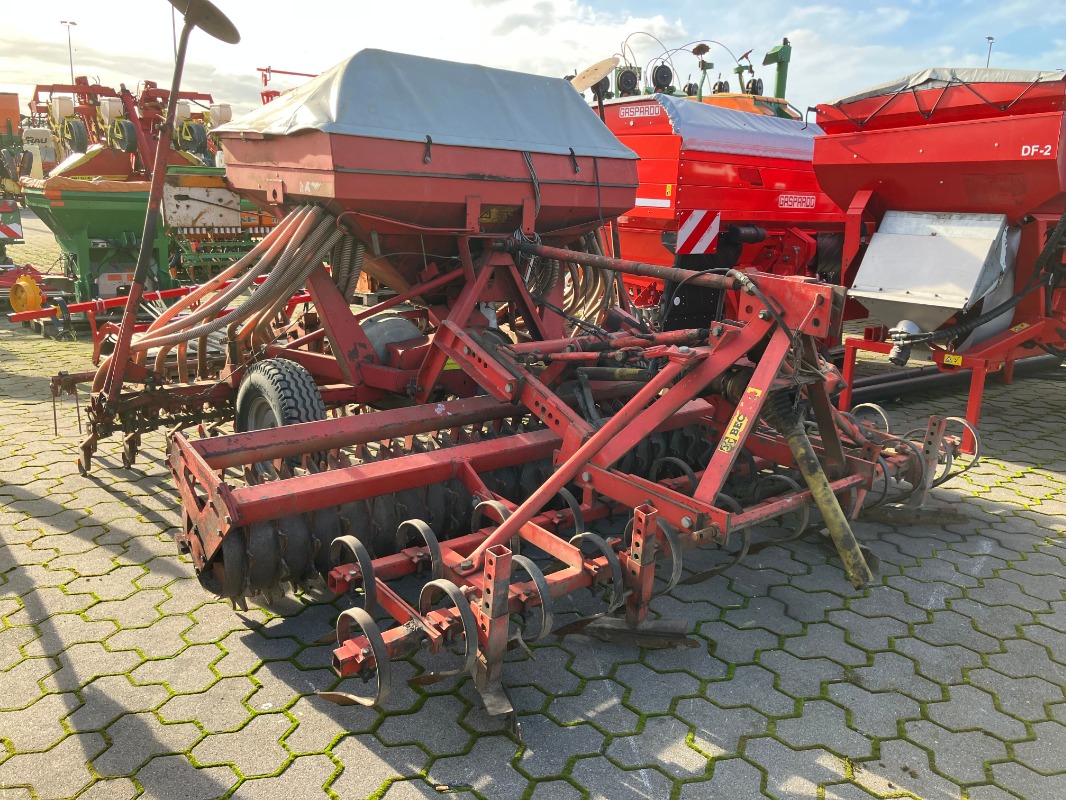 Accord 3,00 mtr. Pneumatic + Kompaktegge - Sowing technique - Seed drill combination