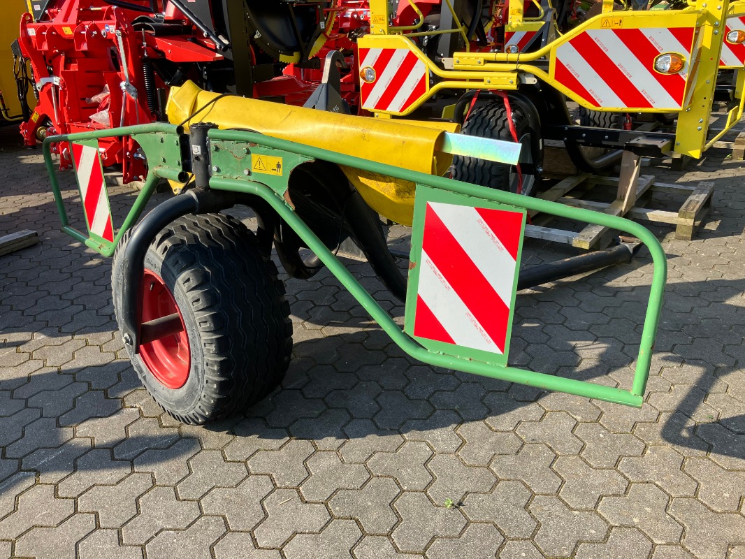 Kemper 300 F Transportfahrwerk - Forage harvester attachments - Corn Bite