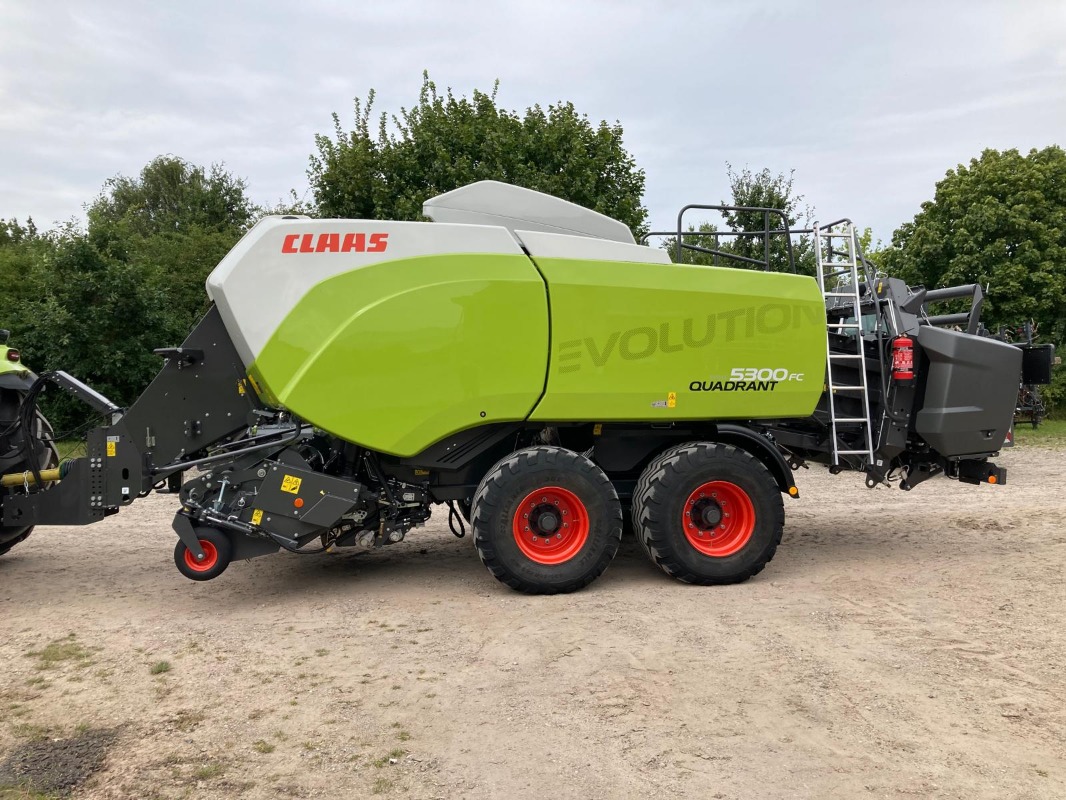 CLAAS Quadrant 5300 Evolution FC Tandem - Appuyez sur - Grande presse d'emballage