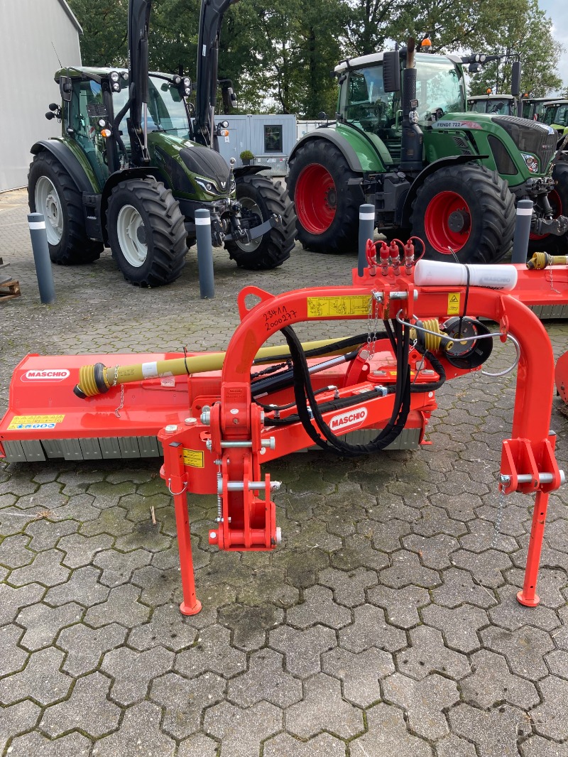 Maschio Giraffa XL 210 SE - Outil de travail du sol - Broyeur + Hacheur