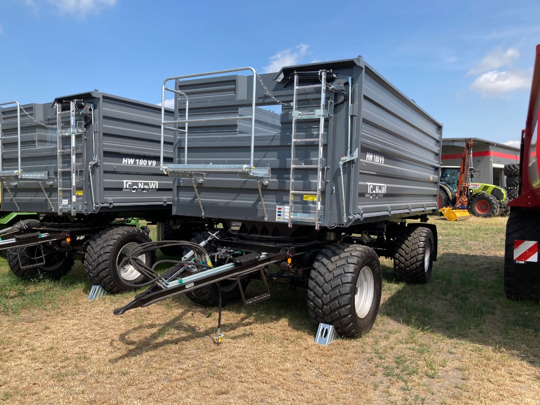 Conow HW 180 Zweiachs-Dreiseitenkipper - Transport technology - Two-axle tipper