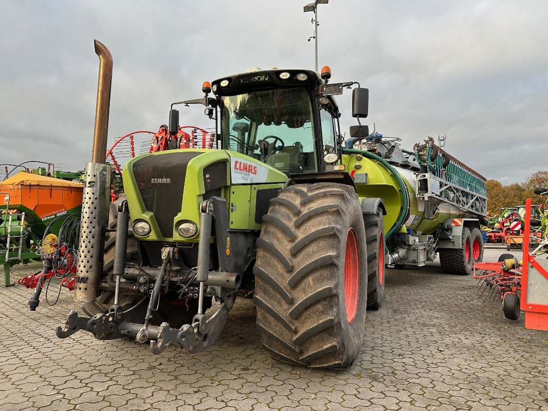 CLAAS Xerion 3800 Trac VC inklusive Kotte PTLX 28000 - Ciągnik