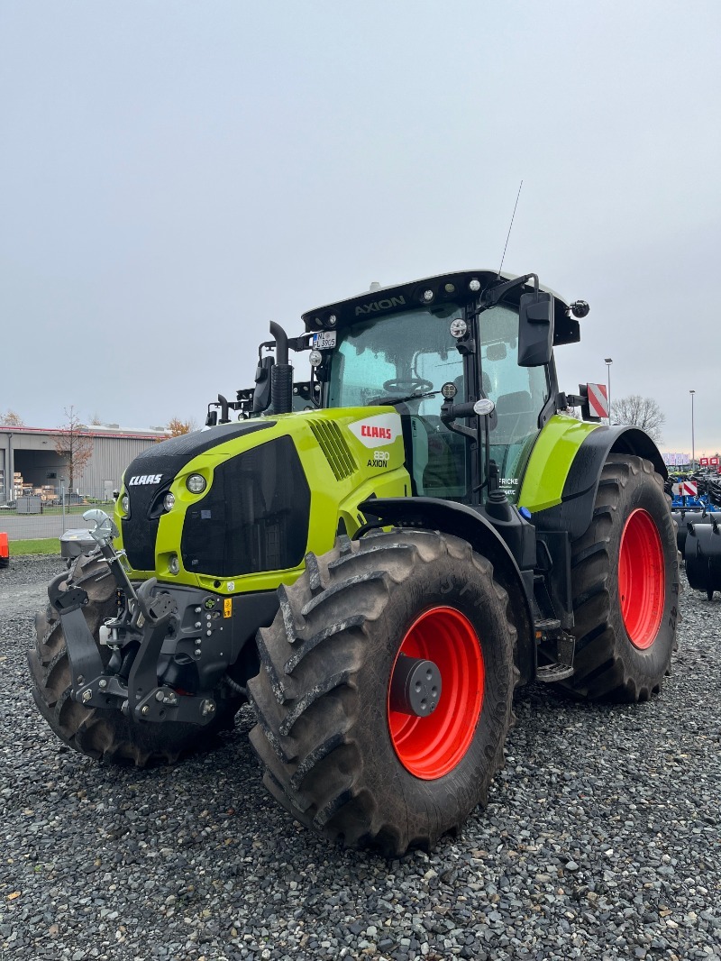 CLAAS Axion 830 CMATIC CEBIS - Traktor