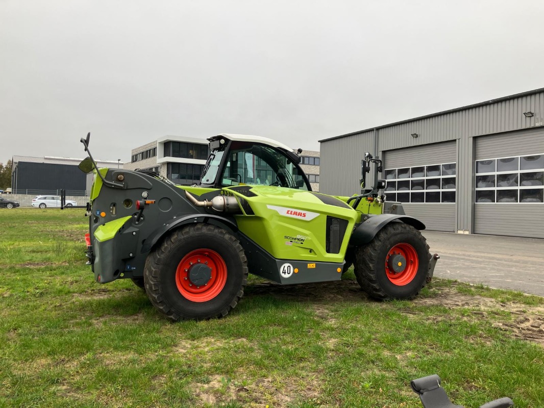 CLAAS Scorpion 960 - Excavateur + Chargeur - Manipulateur télescopique