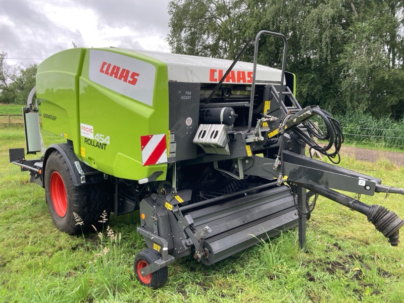 CLAAS Rollant 454 Uniwrap - Press - Round baler