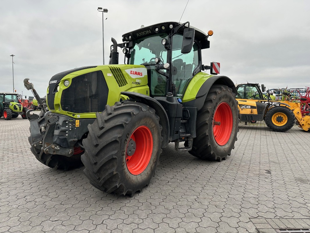 CLAAS Axion 810 CMATIC CEBIS - Tractor