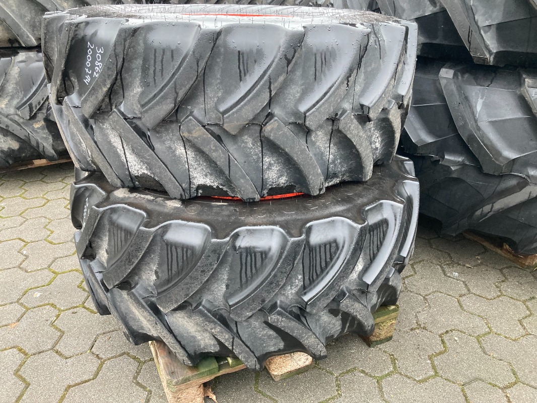 Mitas 2x 440/65R24 - Räder + Reifen + Felgen - Komplettradsatz