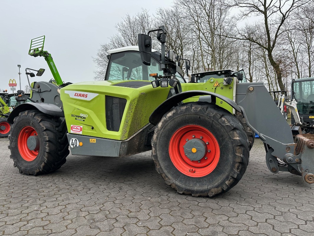 CLAAS Scorpion 960 Varipower - Bagger + Lader - Teleskoplader