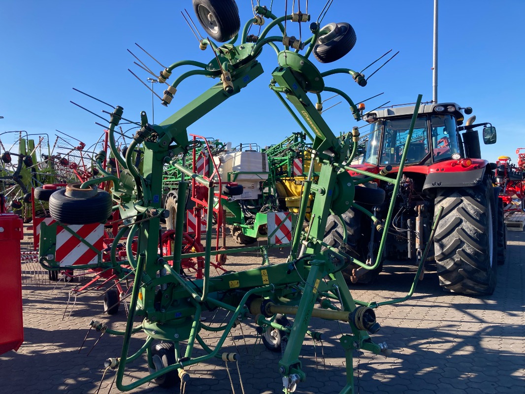 Krone KW 7.82/6x7 - Grünlandtechnik + Futtererntetechnik - Kreiselheuer