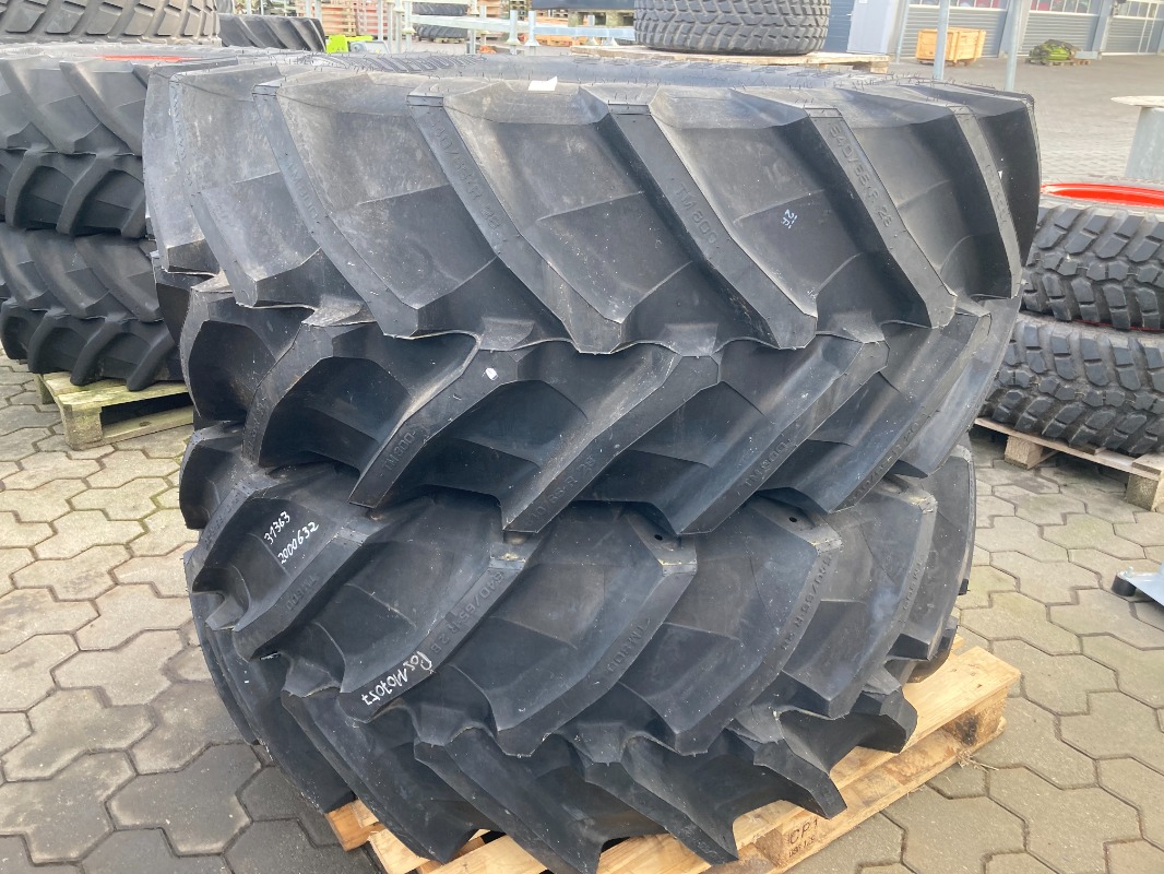 Trelleborg 2 x 540/65R28 - Räder + Reifen + Felgen - Komplettradsatz